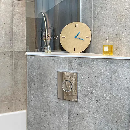 3 Bedroom Beautiful In *